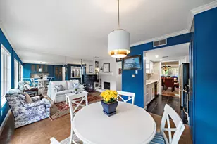 8944 Chatsworth Dr, Houston, TX 77024 - Photo 11