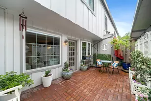 8944 Chatsworth Dr, Houston, TX 77024 - Photo 37