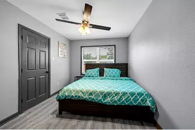 4406 Edison Street, Houston, TX 77009 - Photo 11