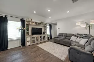 2422 Silver Pr Ln, Spring, TX 77373 - Photo 11