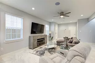 10021 Alfred Ln, Houston, TX 77041 - Photo 15