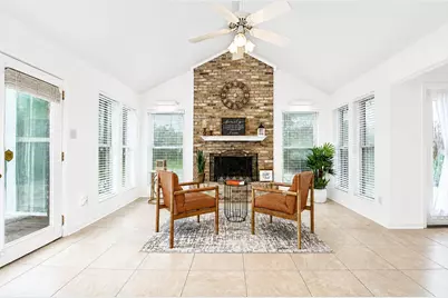 1607 Durfey Lane, Katy, TX 77449 - Photo 7