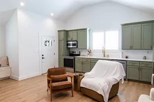 503 Maxine, East Bernard, TX 77435 - Photo 45