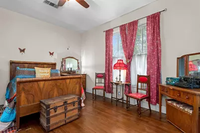 712 Lamar Avenue, Crockett, TX 75835 - Photo 37