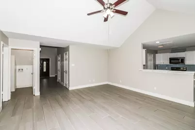 6026 Egypt Drive, Pasadena, TX 77505 - Photo 5