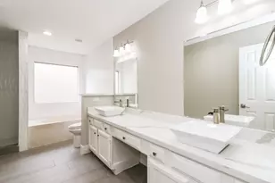 6026 Egypt Dr, Pasadena, TX 77505 - Photo 13