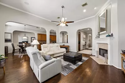 803 Woodcrest Drive, Friendswood, TX 77546 - Photo 9
