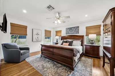 943 Columbia Street, Houston, TX 77008 - Photo 15