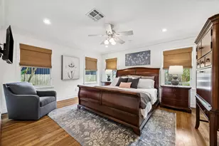 943 Columbia St, Houston, TX 77008 - Photo 15