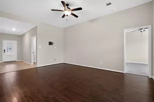 7712 Boulder Sunstone Ln, Conroe, TX 77304 - Photo 9