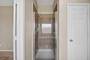 14538 Burleson Bend Drive, Houston, TX 77049 - Photo 39