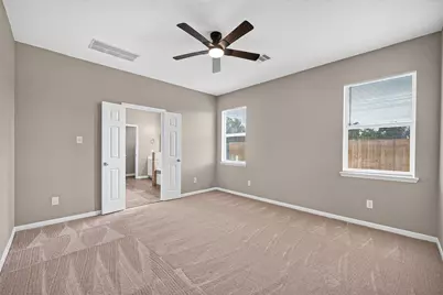 14538 Burleson Bend Drive, Houston, TX 77049 - Photo 33