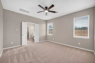 14538 Burleson Bend Drive, Houston, TX 77049 - Photo 33
