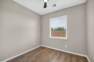 14538 Burleson Bend Drive, Houston, TX 77049 - Photo 29