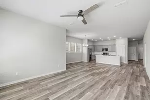 10055 Napier Dr, Iowa Colony, TX 77583 - Photo 5
