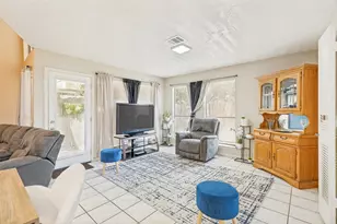 3802 Storm Creek Dr, Houston, TX 77088 - Photo 5