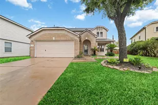 527 Remington Point Ct, Houston, TX 77073 - Photo 1