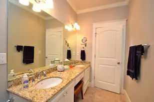 956 S Redfish St, Crystal Beach, TX 77650 - Photo 17