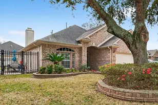 3814 Fordham Park Ct, Houston, TX 77058 - Photo 3