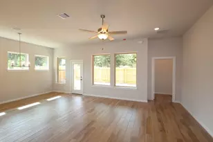 1439 Florecer Ln, Magnolia, TX 77354 - Photo 7