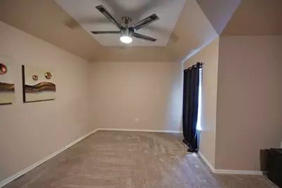 746 San Jacinto Circle, Baytown, TX 77521 - Photo 11