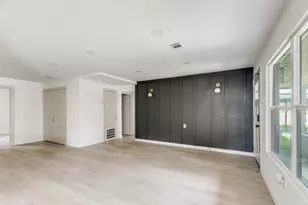6527 Beekman Rd, Houston, TX 77021 - Photo 3
