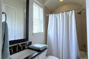 705 Delano St, Houston, TX 77003 - Photo 17