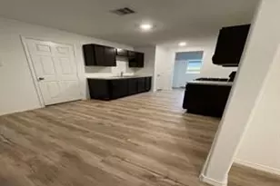 8622 Bar Hbr Dr, Baytown, TX 77521 - Photo 3