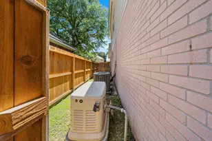 13507 Pepperbush Ct, Houston, TX 77070 - Photo 31