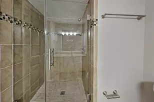 3206 Birch Creek Dr, Houston, TX 77339 - Photo 11