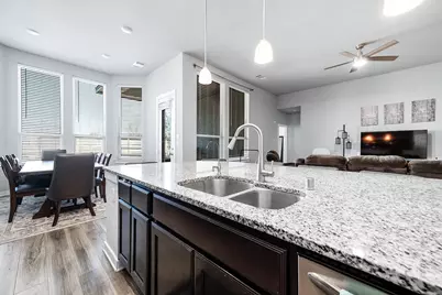 2111 Blackhawk Ridge Lane, Manvel, TX 77578 - Photo 13