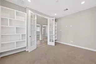 2011 Creekside Park Dr, Pearland, TX 77089 - Photo 9