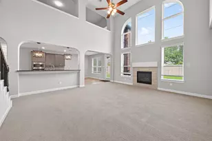 2011 Creekside Park Dr, Pearland, TX 77089 - Photo 11