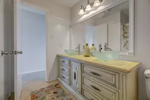 1180 Sailfish St, Bayou Vista, TX 77563 - Photo 27