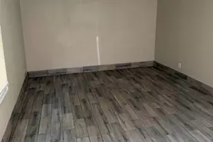 4714 29th St, Dickinson, TX 77539 - Photo 3