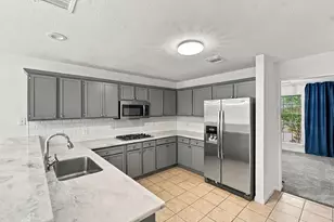 4001 Hazelwood Dr, Pearland, TX 77584 - Photo 15