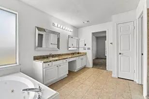 4001 Hazelwood Dr, Pearland, TX 77584 - Photo 25