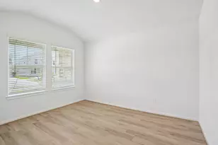 31029 De La Guerra St, Huffman, TX 77336 - Photo 19