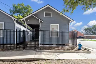 3429 Beulah St, Houston, TX 77004 - Photo 1