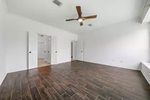 3016 Autumn Creek Dr, Friendswood, TX 77546 - Photo 15