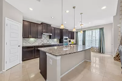 4619 Rockton Hills Lane, Sugar Land, TX 77479 - Photo 17