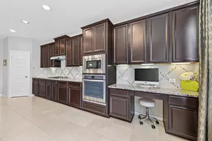 4619 Rockton Hills Ln, Sugar Land, TX 77479 - Photo 15