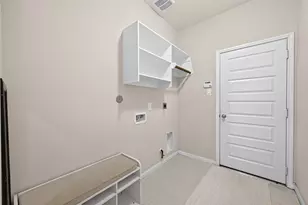 4619 Rockton Hills Ln, Sugar Land, TX 77479 - Photo 23