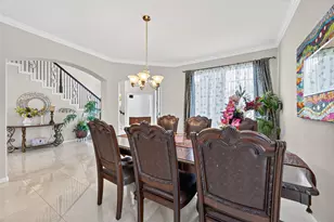 4619 Rockton Hills Ln, Sugar Land, TX 77479 - Photo 11