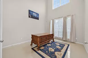 4619 Rockton Hills Ln, Sugar Land, TX 77479 - Photo 5