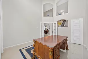 4619 Rockton Hills Ln, Sugar Land, TX 77479 - Photo 7