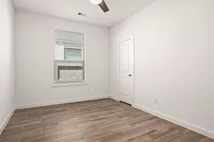 13020 Cobalt Cove Ct, Texas City, TX 77568 - Photo 19