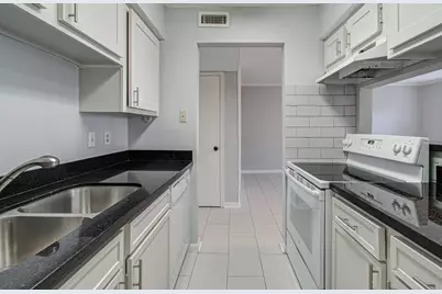 6402 Del Monte Drive #42, Houston, TX 77057 - Photo 11