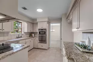 6415 Bayonne Dr, Spring, TX 77389 - Photo 11