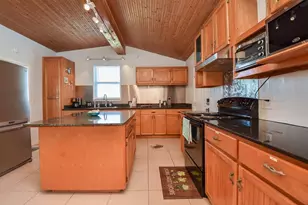 109 County Rd 230, Sargent, TX 77414 - Photo 9